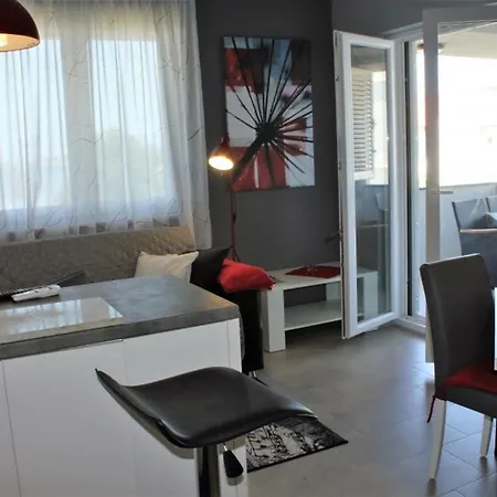Apartment In Zaton